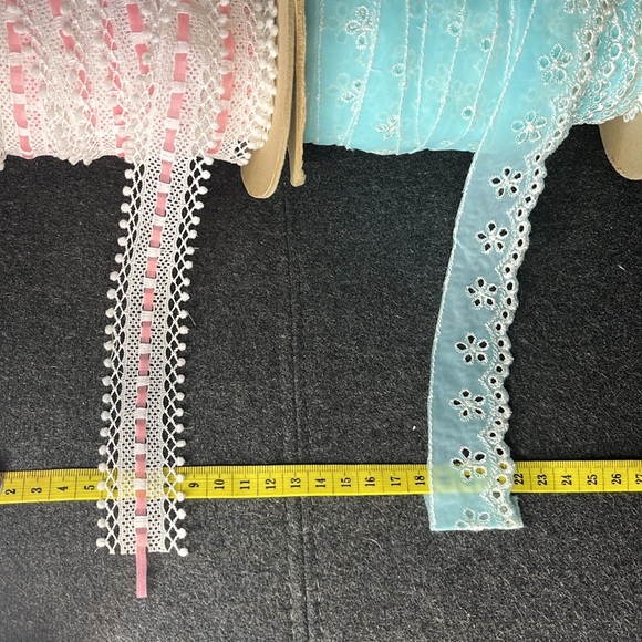 Vintage bulk lace - Picture 7 of 7